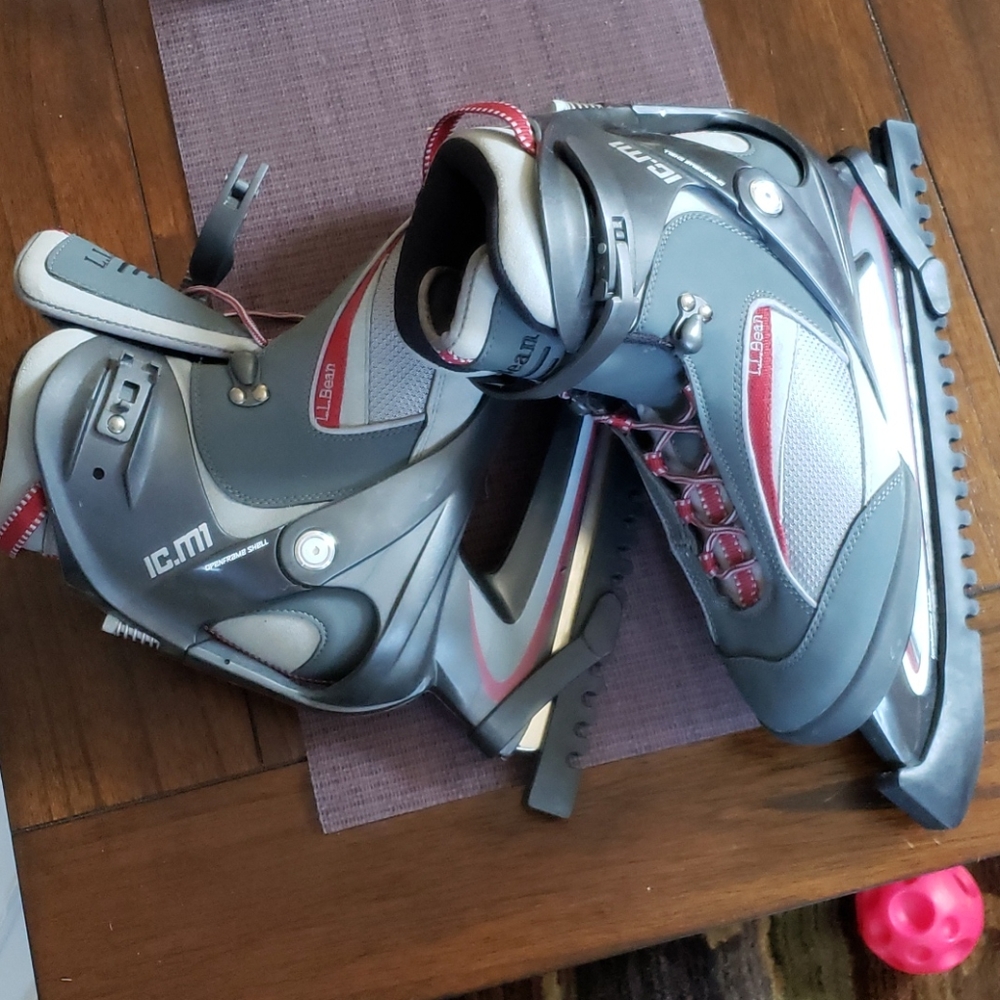 L.L. Bean Men's iceskates